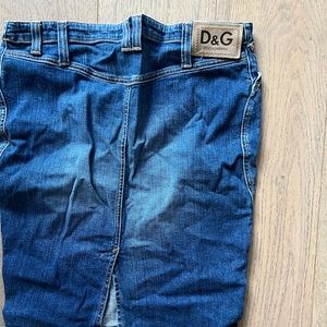 Dolce and Gabbana women’s denim skirt